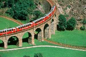 This is NOT an unverified 'web portal' or online directory - we select only those places that satisfy our criteria for price, quality, charm and location. The places to stay presented here are particularly suitable for accommodation only short-breaks. Places to stay have been carefully selected so that you can reach them easily - ideal for long weekends and short break holidays when short transfer times are important.